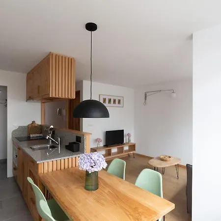 Ferreiros - Wood Design Apartments Puentedeume Exterior photo