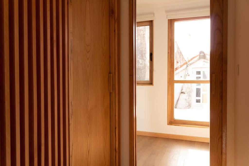 Ferreiros - Wood Design Apartment *