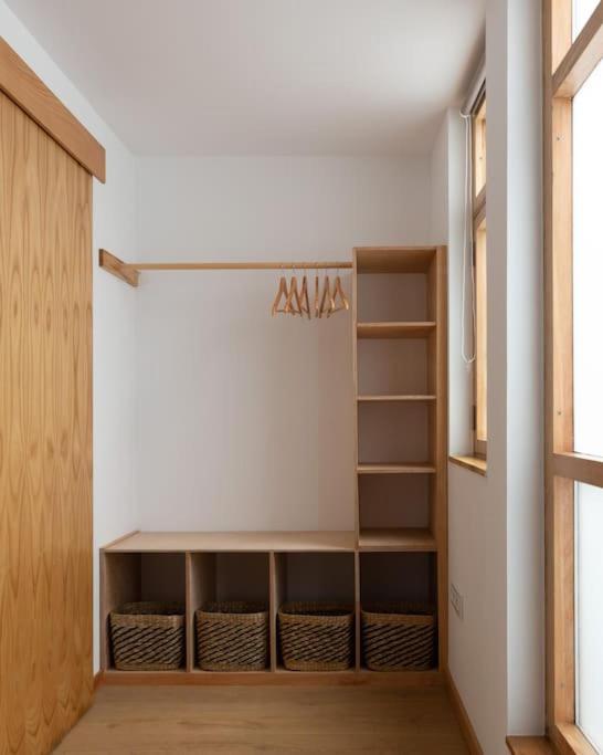 Ferreiros - Wood Design Apartment *
